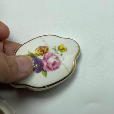 Limoges, Lenox, Wedgwood & MOMA : 40+ Porcelain Boxes (B3-SS)