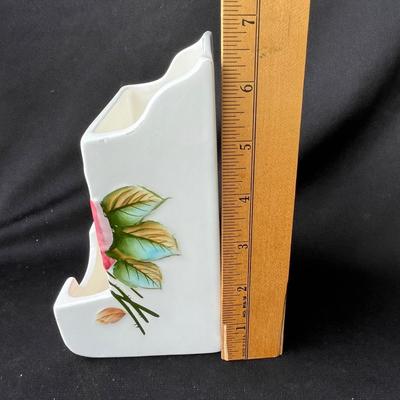 Lot 3 Lefton American Rose Match holder