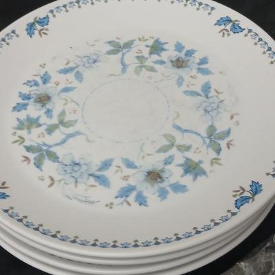 Noritake China Blue Moon dish set -