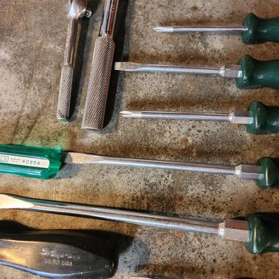 Lot of Snap on & S-K Screw Drivers, Ratchets , SK 3870