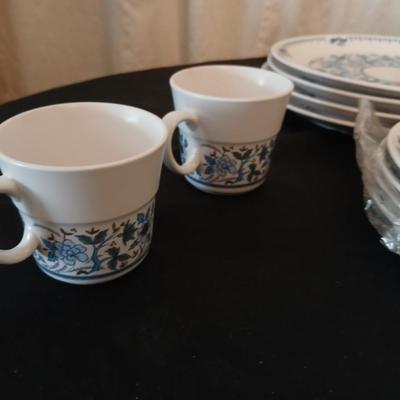 Noritake Progression China - Blue Moon - serving pieces for 4