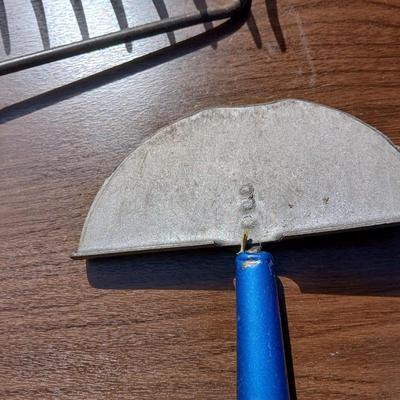 Yard & Garden hand tools - Rake - weeding Hoe - Hoe - and scraper tool