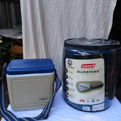 Coleman Bluestone sleeping bag with small Igloo cooler