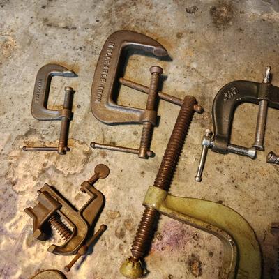 Lot of Metal C Clamps Malleable