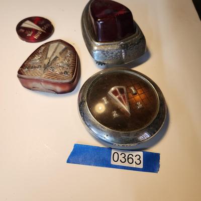 lot of 4 Hudson Car Emblems, Tail light ,Grill Medallion Badge , Steering Wheel Horn button,