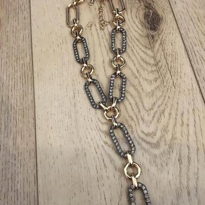 Beautiful, gold tone, chain link rhinestone Y drop necklace