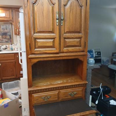 Sumter cabinet Co. media cabinet with pull out shelf - and three drawers