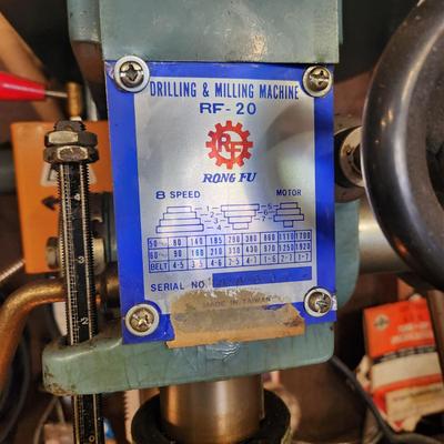 Rong Fu Drilling & Milling Machine RF-20