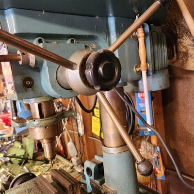 Rong Fu Drilling & Milling Machine RF-20