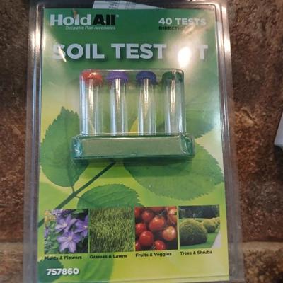 Working AeroGarden with seed boxes - and other small household / yard gardening supplies