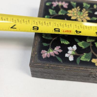 Sale Photo Thumbnail #483: Vintage Hinged Fabric Butterflies & Flowers Storage Box
