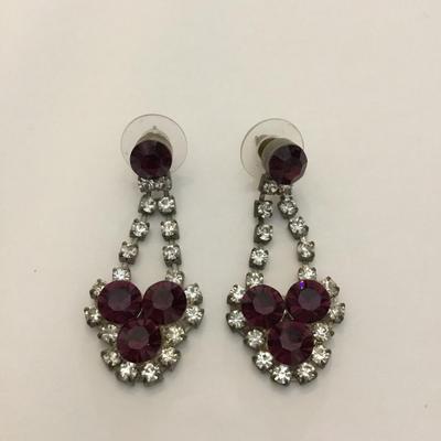 Beautiful, vintage, silver toned, crystal rhinestone, dark plum, purple drop dangle earrings