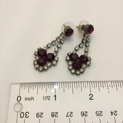Beautiful, vintage, silver toned, crystal rhinestone, dark plum, purple drop dangle earrings
