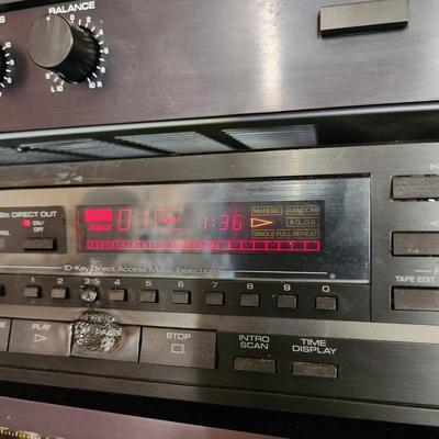 Yamaha Natural Sound Amplifier a-17 , Compact Disc Player CDx-520 , Tuner T-2 , with 1 Bose Speaker + 2 Bullet Tweeters
