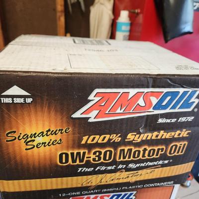 Case of AMSOIL 100% Synthetic Motor Oil 0W-30 12- 1 Qt 380