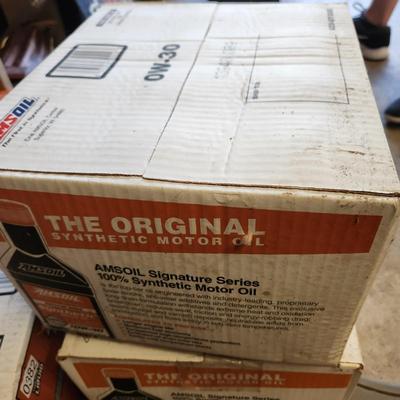 Case of AMSOIL 100% Synthetic Motor Oil 0W-30 12- 1 Qt 384