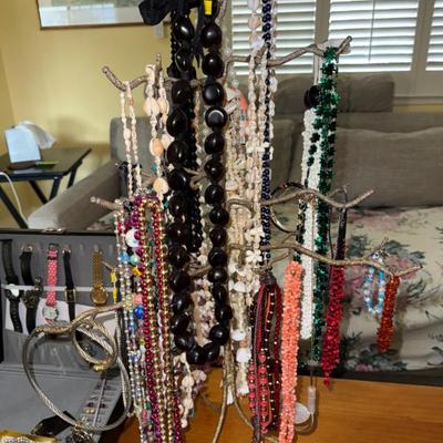 Sale Photo Thumbnail #183