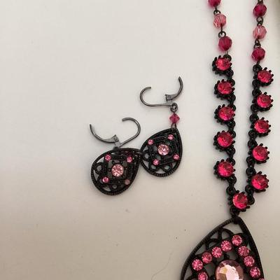 Necklace and earrings