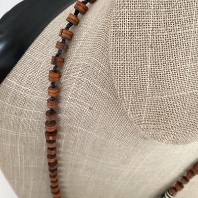 Brown wooden beaded necklace animal shapes