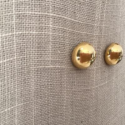 Gold tone earrings. No backs