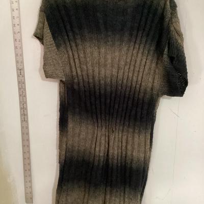 Cato's 10-20w sweater