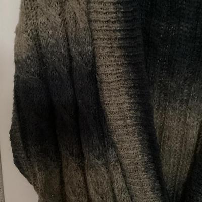 Cato's 10-20w sweater