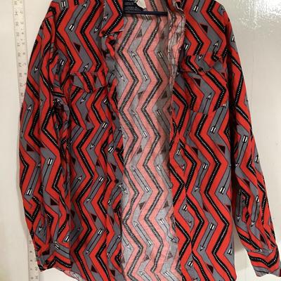 Wrangler X-long tails men's shirt 16 1/2 x 34