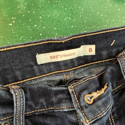 Levi Strauss SOS size 8 straight leg stretch denim