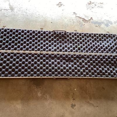gun case- vintage brown rifle hard case with buck detail