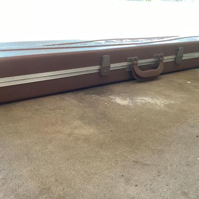 gun case- vintage brown rifle hard case with buck detail