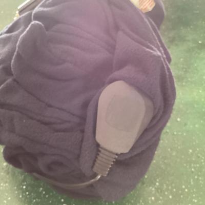 Electric blanket w car outlet