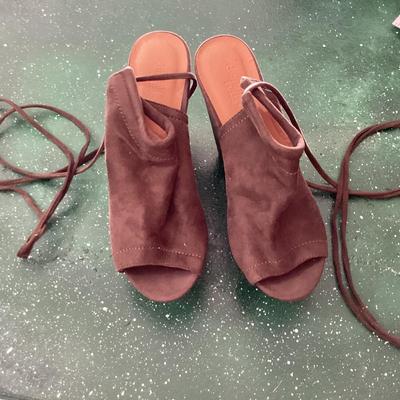 women's size 9 Charlotte rouse strappy tie wedge heels