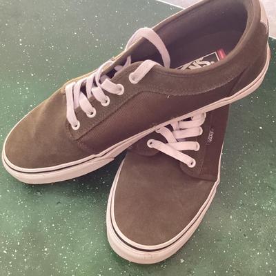 Men's brown vans size 10 pop cush style