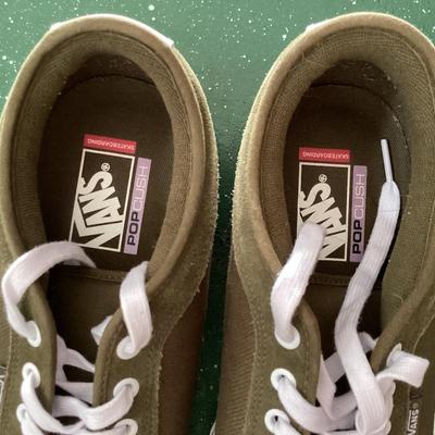 Men's brown vans size 10 pop cush style