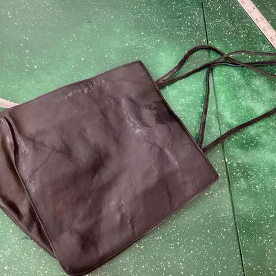 black long leather bag with magnetic snap close