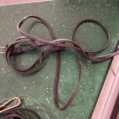 sun blaster plant lights 24 x 17 with hanging accessories