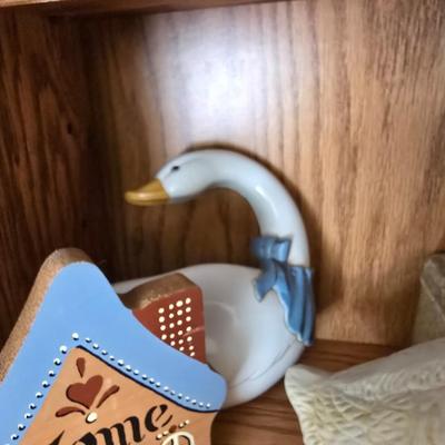 Household knickknacks Geese - alarm clock - vase with flowers and more