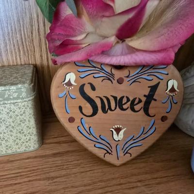 Household knickknacks Geese - alarm clock - vase with flowers and more