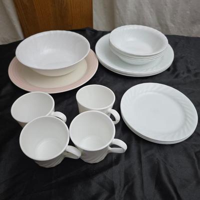 Correlle dinnerware - Enhancements pattern