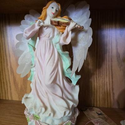 Angel Figurine, Swan, Pink Art blown Glass Vase & Floral Decor