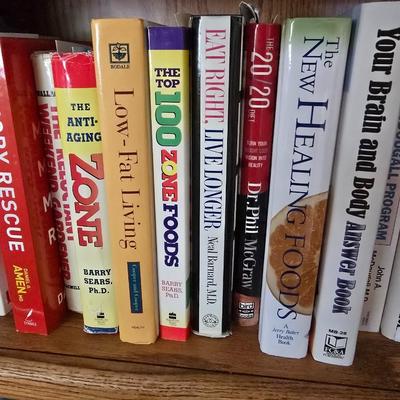 A variety of books mostly hardback - The green pharmacy - Memory rescue - Super Remedies and other great titles