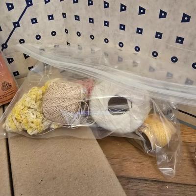 Sewing starter kit - needles - electric scissors - booklets- buttons - thread and much more