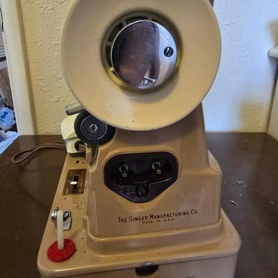 Singer Slant-o-Matic 503 special Sewing machine and Buttonholer and other accessories