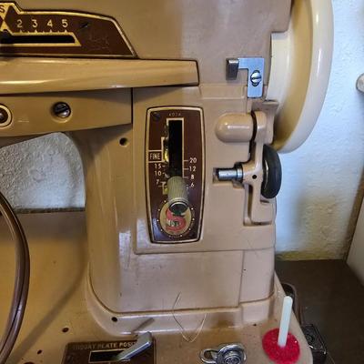 Singer Slant-o-Matic 503 special Sewing machine and Buttonholer and other accessories