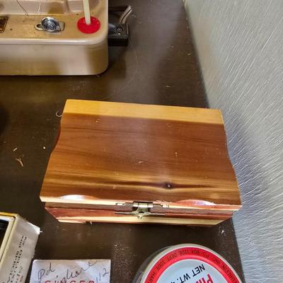 Singer Slant-o-Matic 503 special Sewing machine and Buttonholer and other accessories