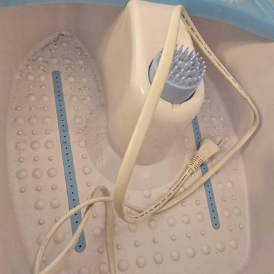 Muscle Therapy and relaxation - foot bath - massagers - and more