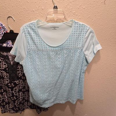 Women's tops - Croft & Barrow