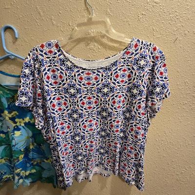 Women's tops - Croft & Barrow