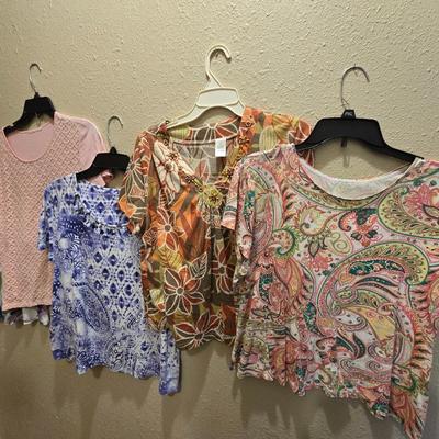Ladies' tops - PM - no tags