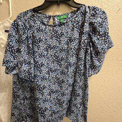 Women's tops - Liz Claiborne - apt 9 - dip
